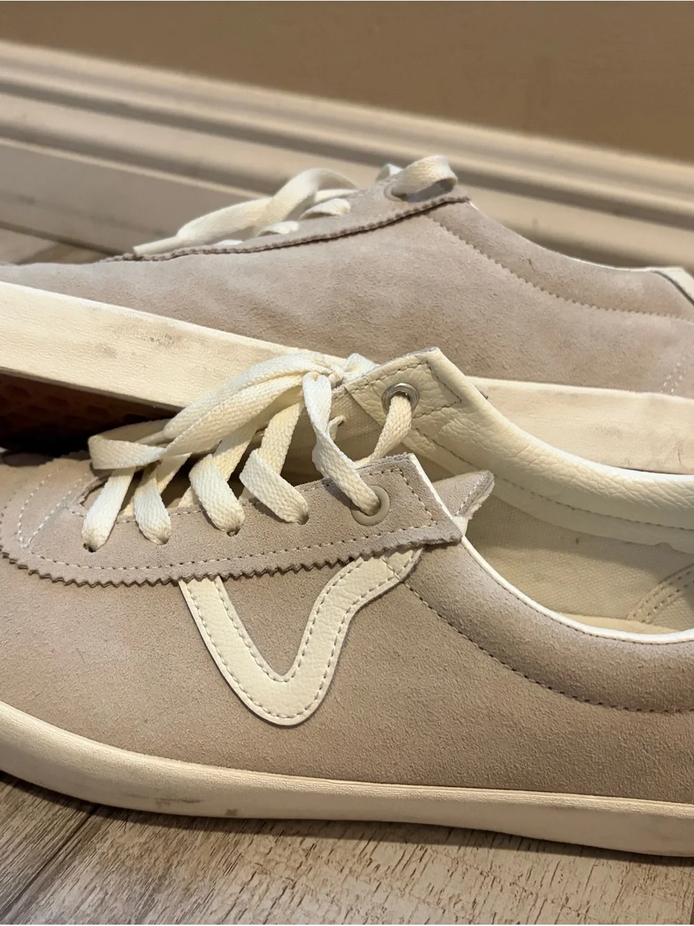 Vans Suede Low-Top Sneakers in Light Gray and White